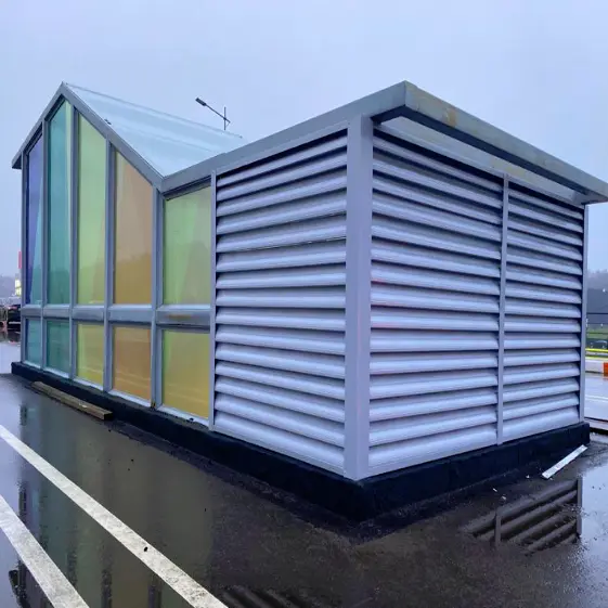 Отделка вентиляционной шахты Еврожалюзи RAL7004 Серый