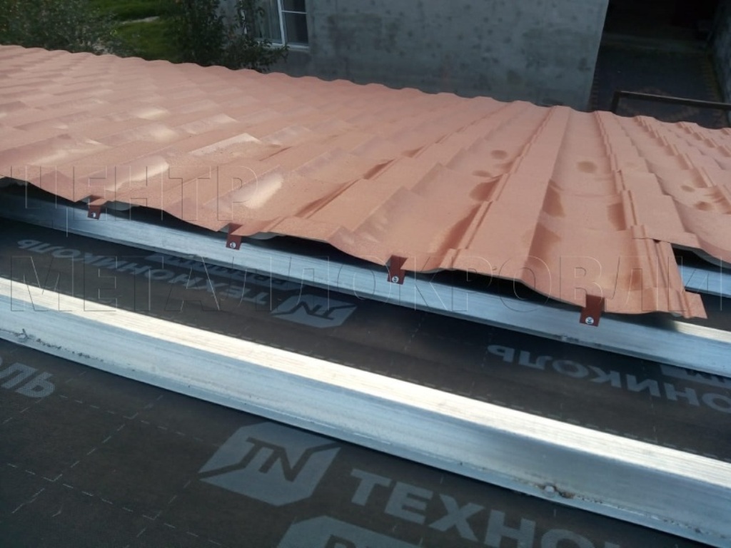 Металлочерепица Геркулес 8004 терракотовый Стальной Бархат от Центра Металлокровли в Липецке