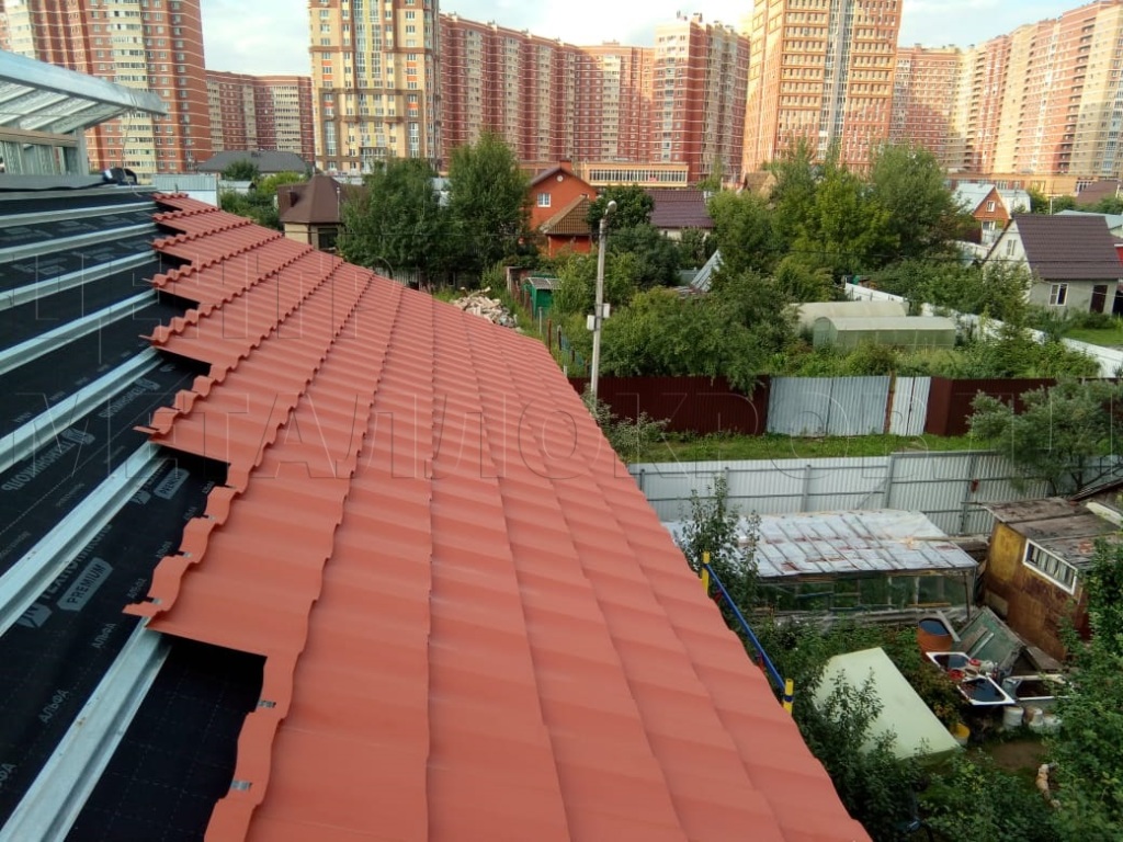 Металлочерепица Геркулес 8004 терракотовый Стальной Бархат от Центра Металокровли в Липецке
