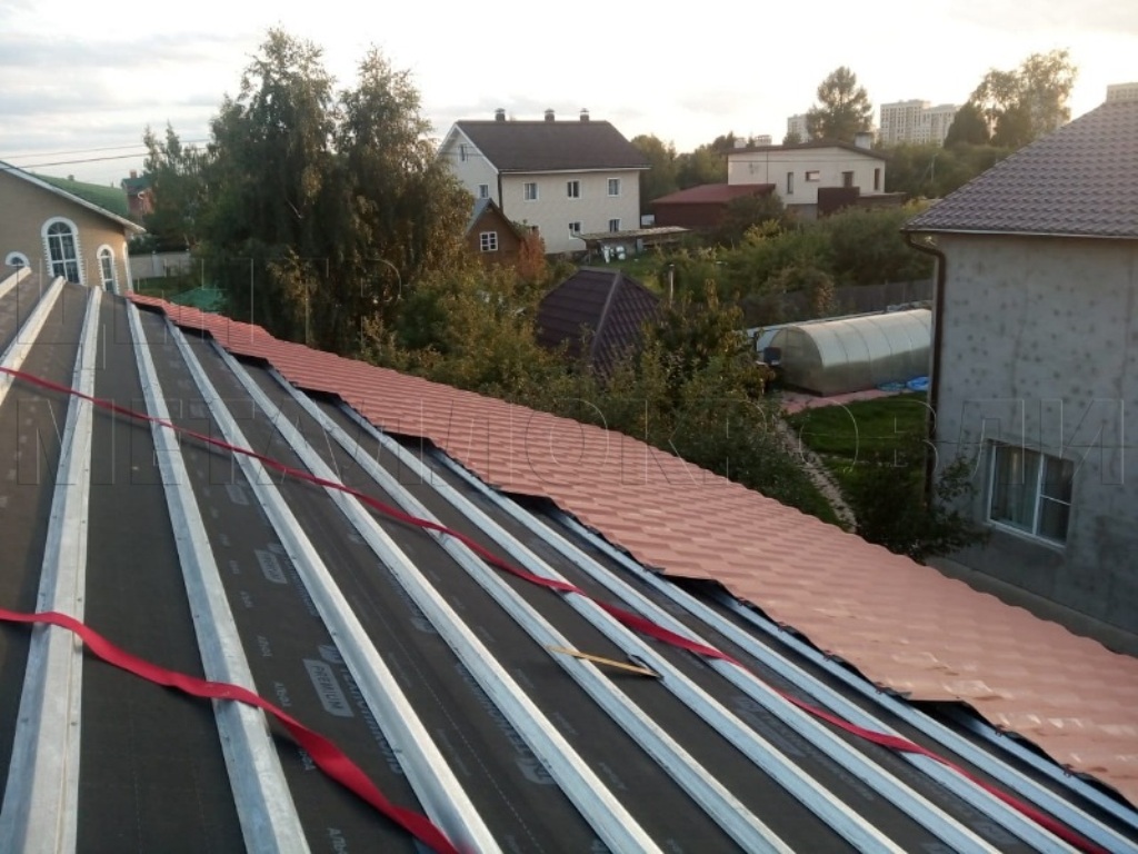 Металлочерепица Геркулес 8004 терракотовый Стальной Бархат от Центра Металлокровли в Липецке